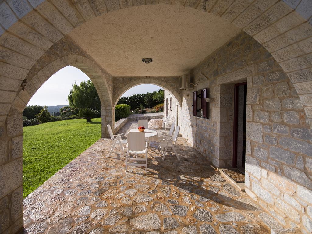 Sophia Mina Green Villa Chambre photo
