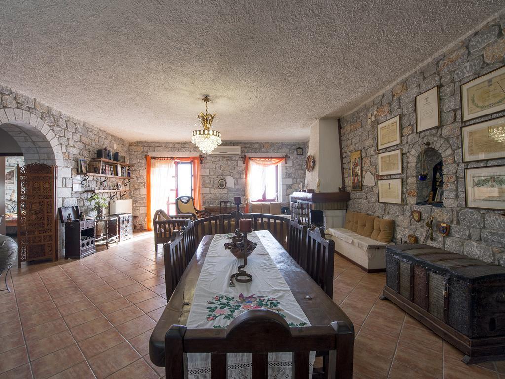Sophia Mina Green Villa Chambre photo